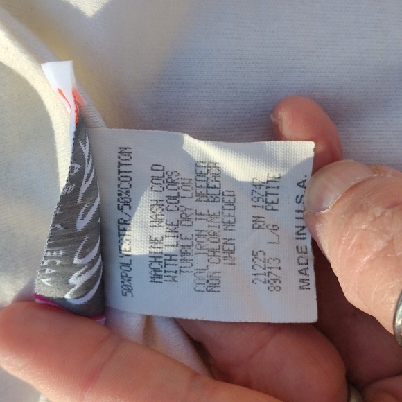 Cardigan - Picture 8 of 8